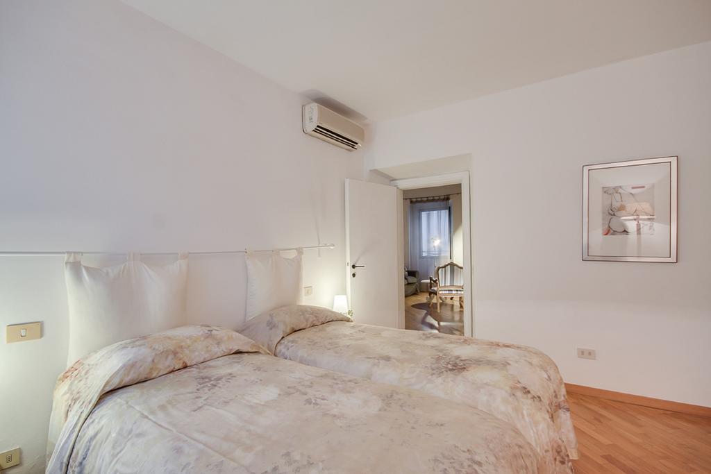 Apartments Florence Altana Ruang foto